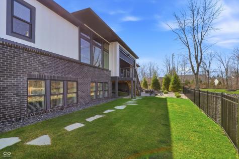 17112 Sanders Farm Circle Westfield IN 46074