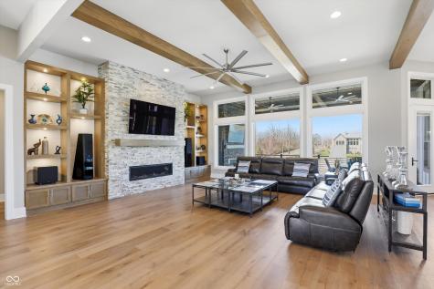 17112 Sanders Farm Circle Westfield IN 46074