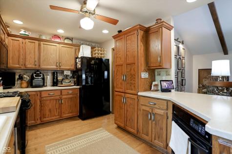 7592 S Poplar Point Drive Trafalgar IN 46181