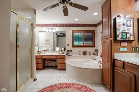7592 S Poplar Point Drive Trafalgar IN 46181