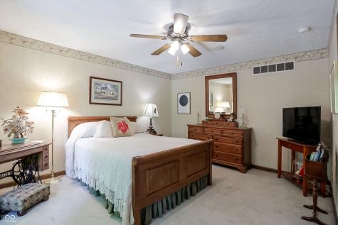 7592 S Poplar Point Drive Trafalgar IN 46181