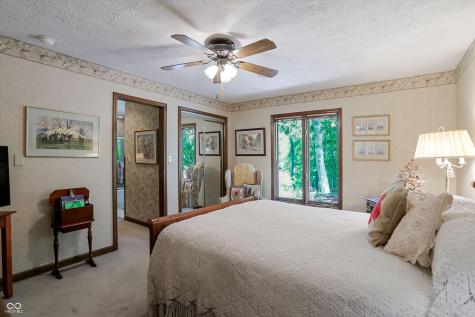 7592 S Poplar Point Drive Trafalgar IN 46181