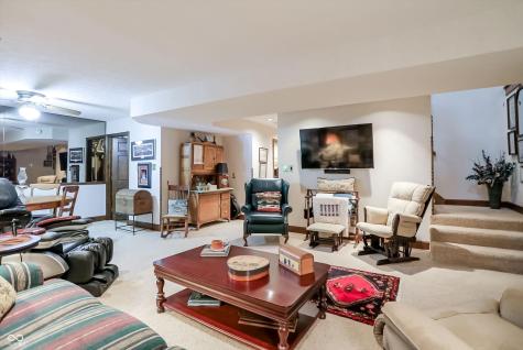 7592 S Poplar Point Drive Trafalgar IN 46181