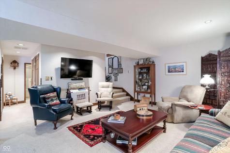 7592 S Poplar Point Drive Trafalgar IN 46181