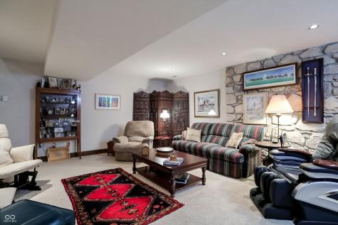 7592 S Poplar Point Drive Trafalgar IN 46181