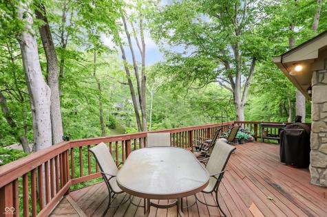 7592 S Poplar Point Drive Trafalgar IN 46181