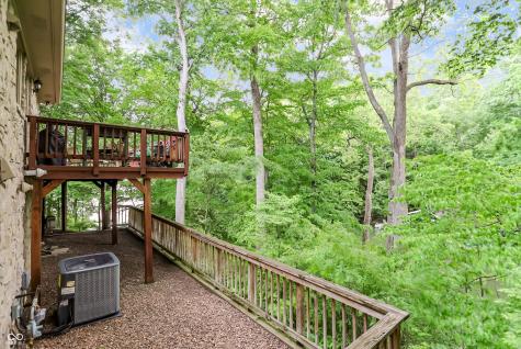 7592 S Poplar Point Drive Trafalgar IN 46181