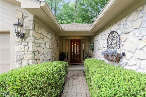 7592 S Poplar Point Drive Trafalgar IN 46181