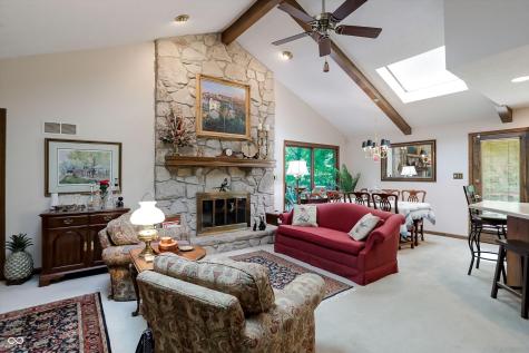 7592 S Poplar Point Drive Trafalgar IN 46181