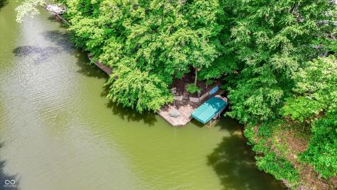 7592 S Poplar Point Drive Trafalgar IN 46181