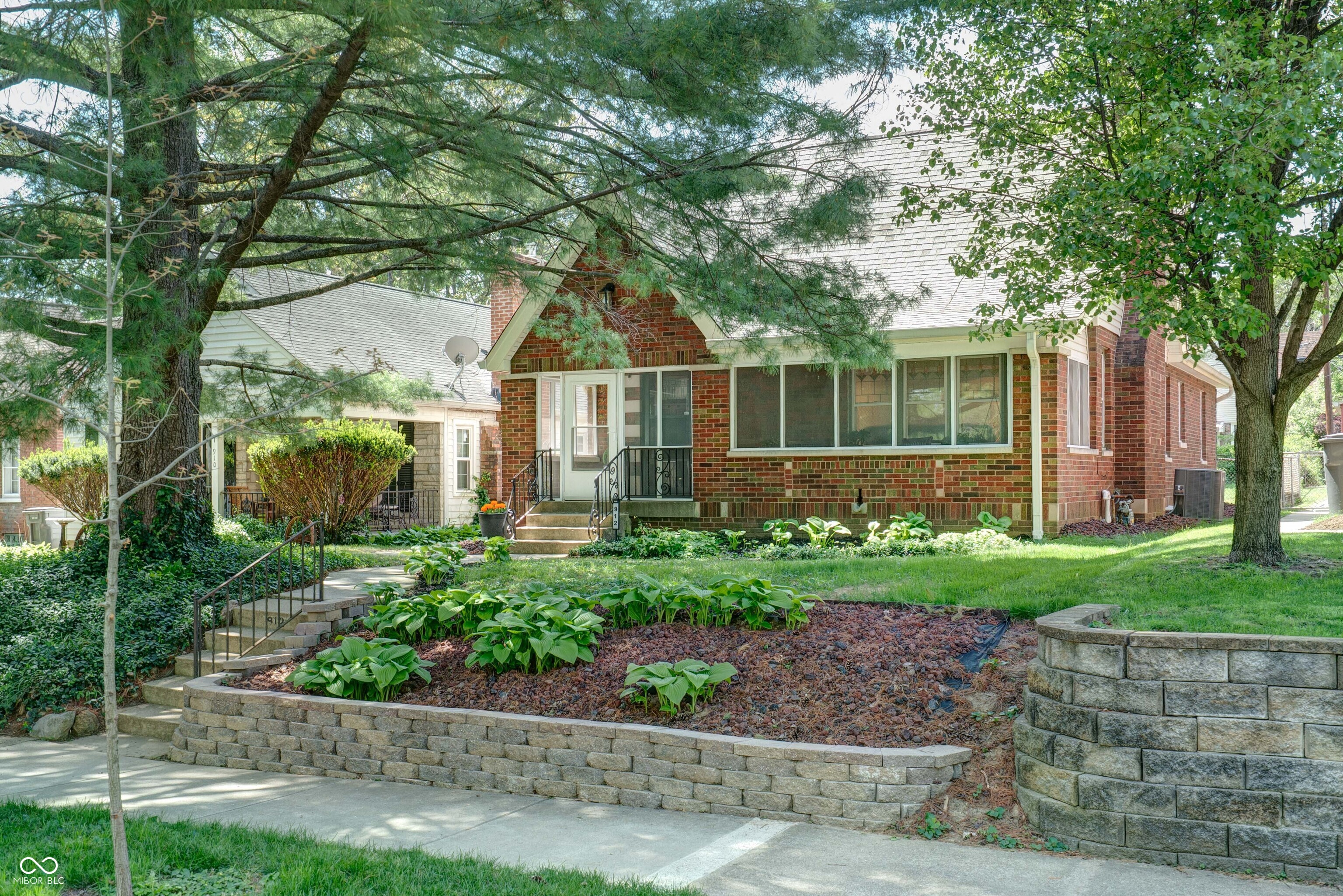 912 N Audubon Road Indianapolis IN 46219
