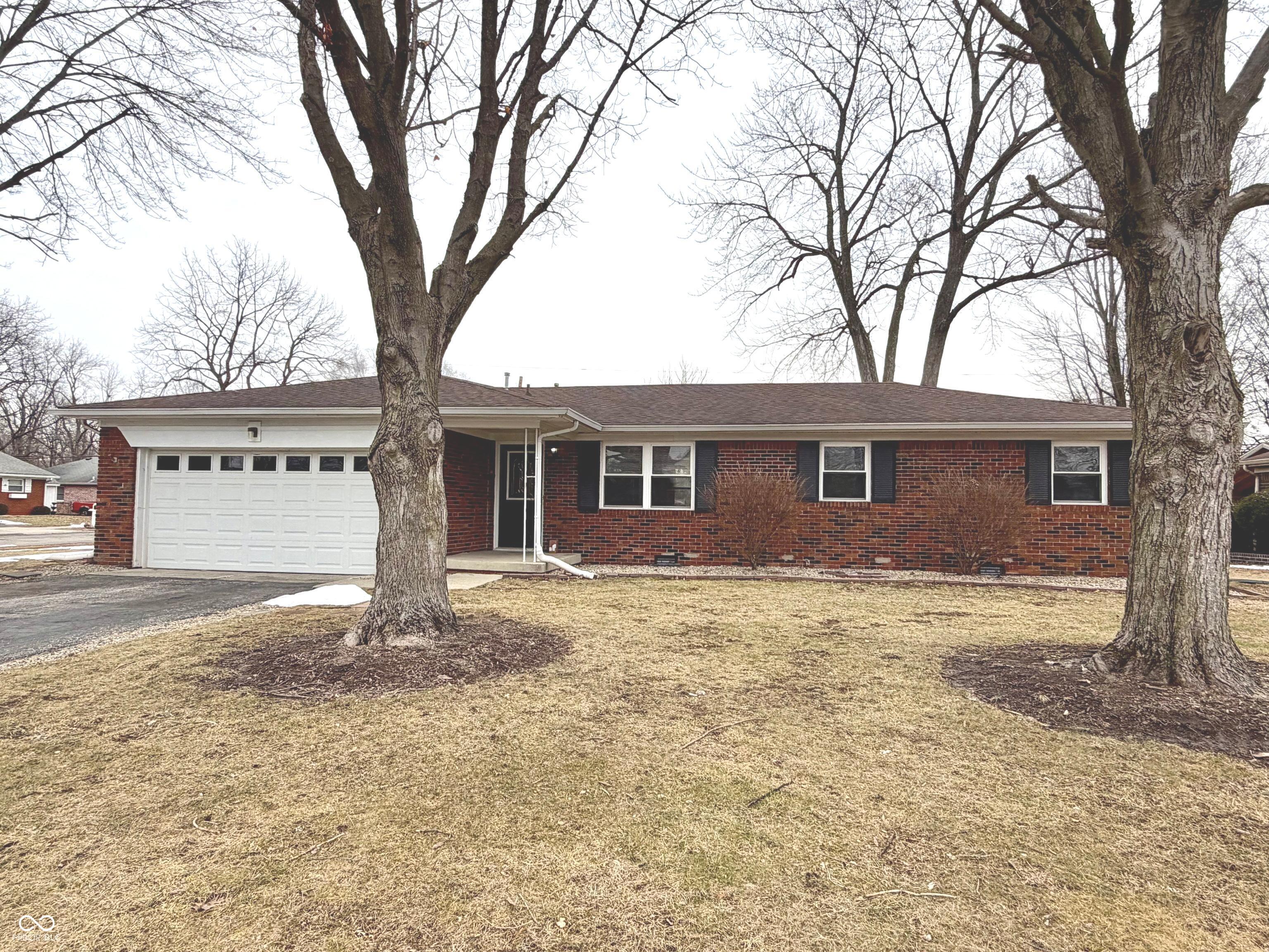 621 Aberdeen Drive Indianapolis IN 46241