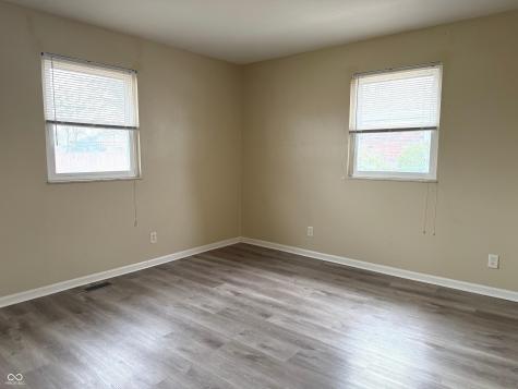 621 Aberdeen Drive Indianapolis IN 46241