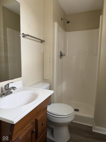 621 Aberdeen Drive Indianapolis IN 46241