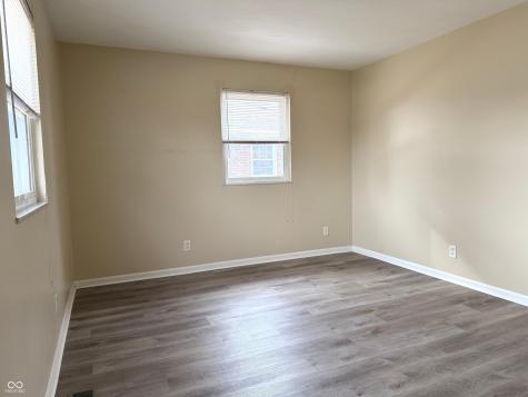 621 Aberdeen Drive Indianapolis IN 46241