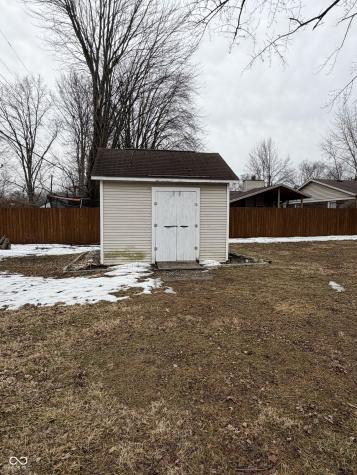 621 Aberdeen Drive Indianapolis IN 46241