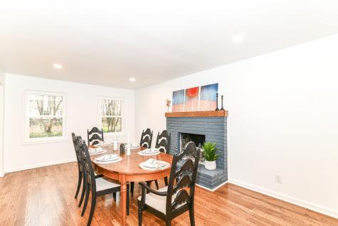8404 Spring Mill Court Indianapolis IN 46260