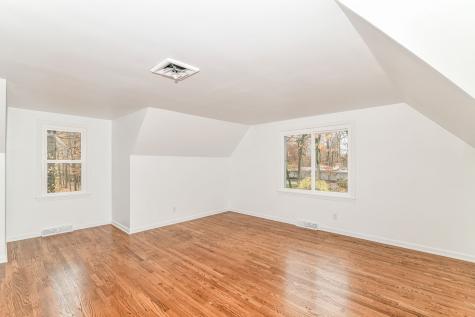 8404 Spring Mill Court Indianapolis IN 46260