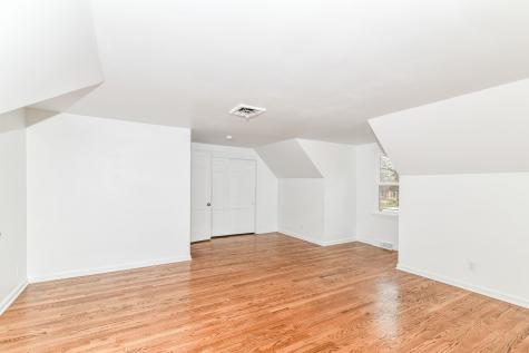 8404 Spring Mill Court Indianapolis IN 46260
