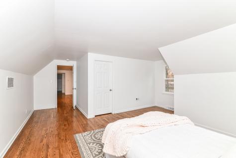 8404 Spring Mill Court Indianapolis IN 46260