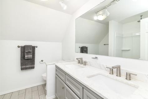 8404 Spring Mill Court Indianapolis IN 46260
