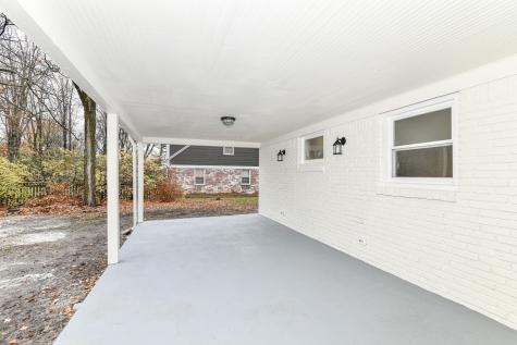 8404 Spring Mill Court Indianapolis IN 46260