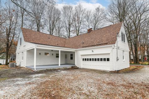 8404 Spring Mill Court Indianapolis IN 46260
