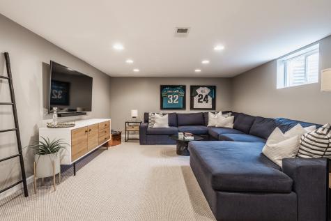 6320 Spring Mill Road Indianapolis IN 46260