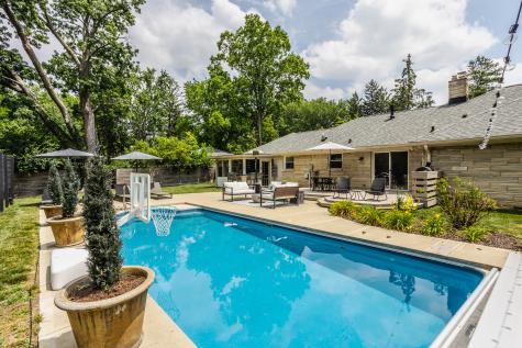 6320 Spring Mill Road Indianapolis IN 46260
