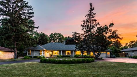 6320 Spring Mill Road Indianapolis IN 46260