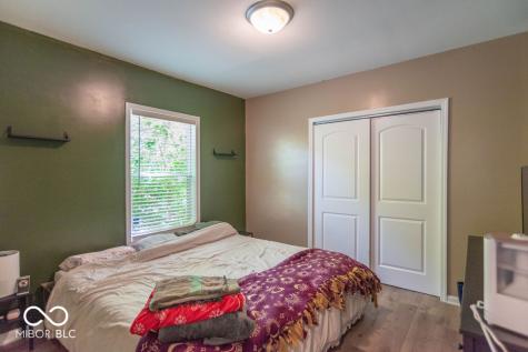 621 N Bradley Avenue Indianapolis IN 46201