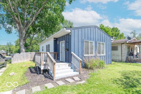 621 N Bradley Avenue Indianapolis IN 46201