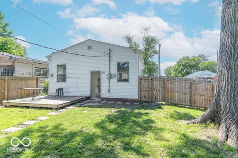 621 N Bradley Avenue Indianapolis IN 46201