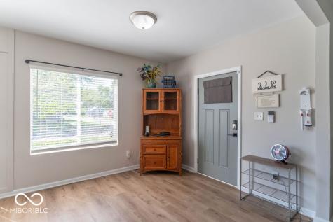 621 N Bradley Avenue Indianapolis IN 46201
