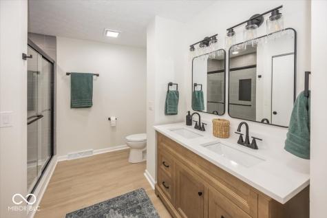 5940 Cape Cod Court Indianapolis IN 46250