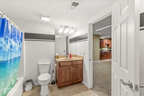 3231 Overlook Court Columbus IN 47203