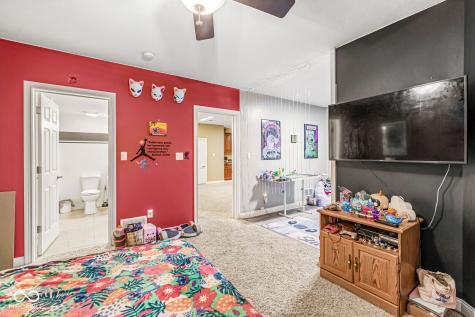 3231 Overlook Court Columbus IN 47203