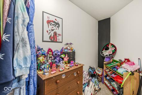 3231 Overlook Court Columbus IN 47203