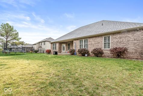 3231 Overlook Court Columbus IN 47203