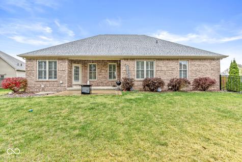 3231 Overlook Court Columbus IN 47203