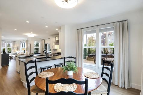 7564 Blackstone Court Zionsville IN 46077