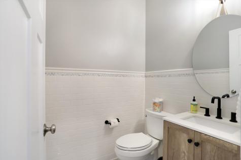 7564 Blackstone Court Zionsville IN 46077