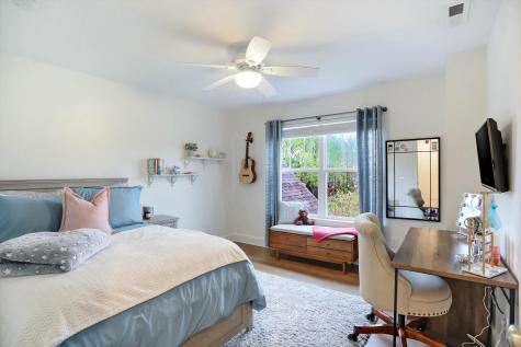 7564 Blackstone Court Zionsville IN 46077