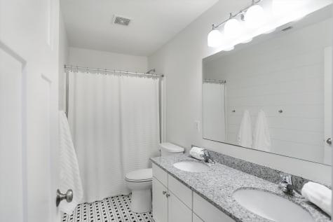 7564 Blackstone Court Zionsville IN 46077
