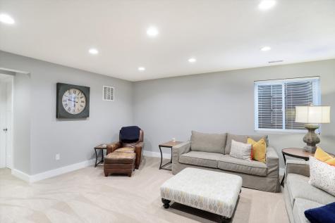 7564 Blackstone Court Zionsville IN 46077