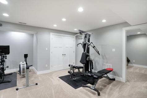 7564 Blackstone Court Zionsville IN 46077