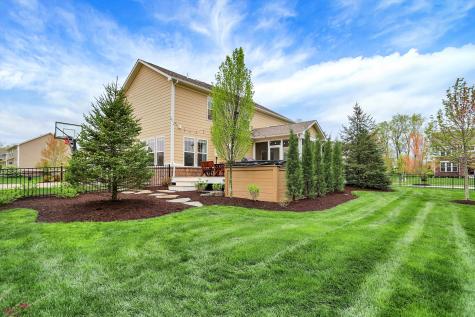 7564 Blackstone Court Zionsville IN 46077