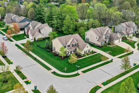 7564 Blackstone Court Zionsville IN 46077