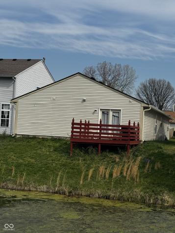 529 Meadows Edge Lane Indianapolis IN 46217
