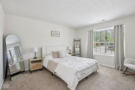 5646 Fox Glove Lane Indianapolis IN 46254